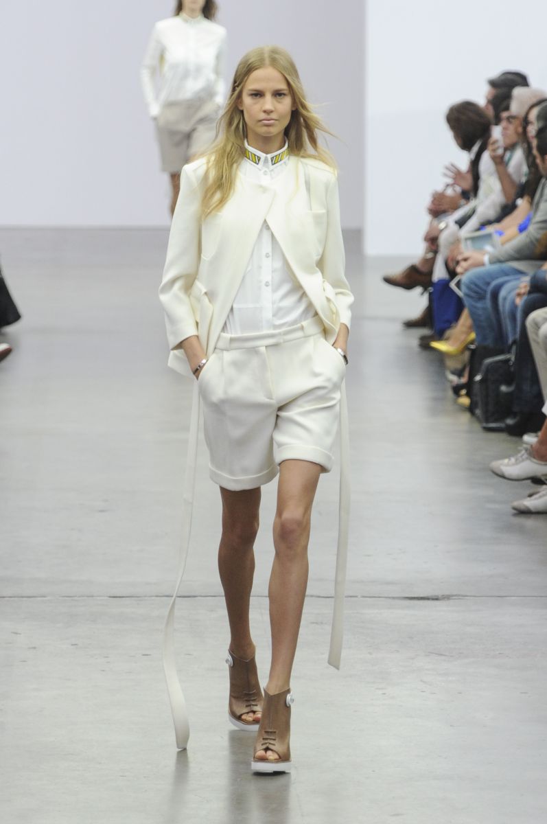 あっさりとしたコンビダイヤモンドリングアイスバーグICEBERG