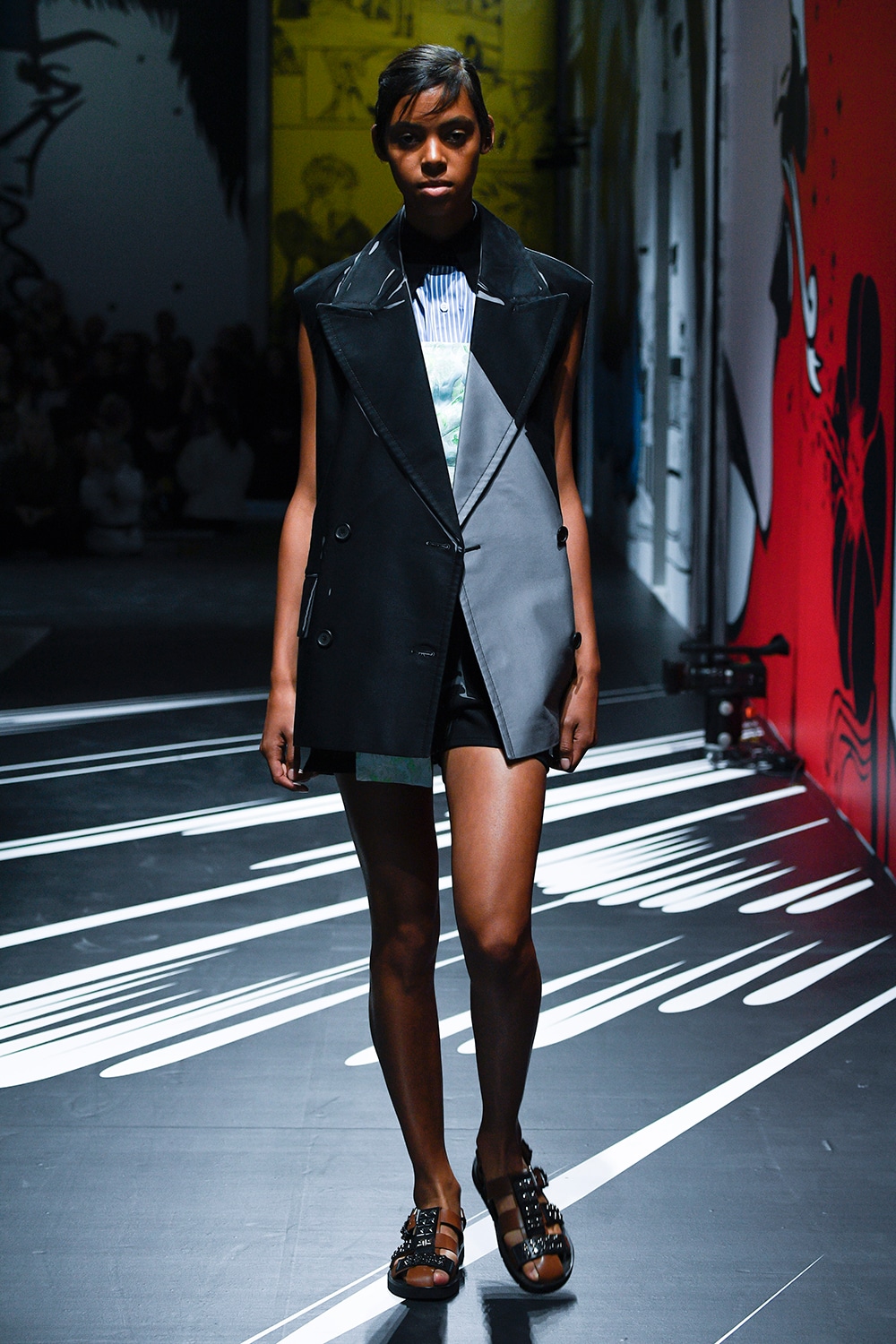 2018 SS Milan - Prada｜Fashion｜madame FIGARO.jp（フィガロジャポン）