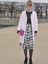 【パリ・ミラノ・ロンドンのコレクション会場編】シャツドレスはレイヤードが基本。