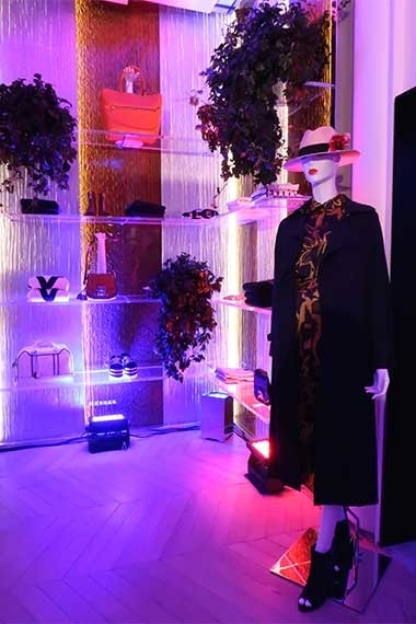 170404-paris-news-11.jpg