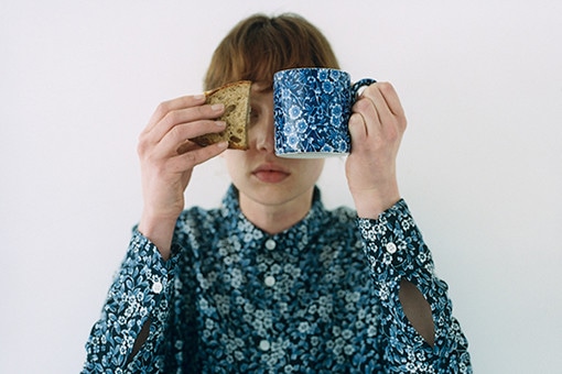 1807xx-teatime-thum2-thumb-