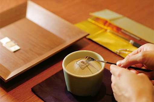 京の老舗が魅せる、新たな香りの世界へ。｜Beauty｜madameFIGARO.jp