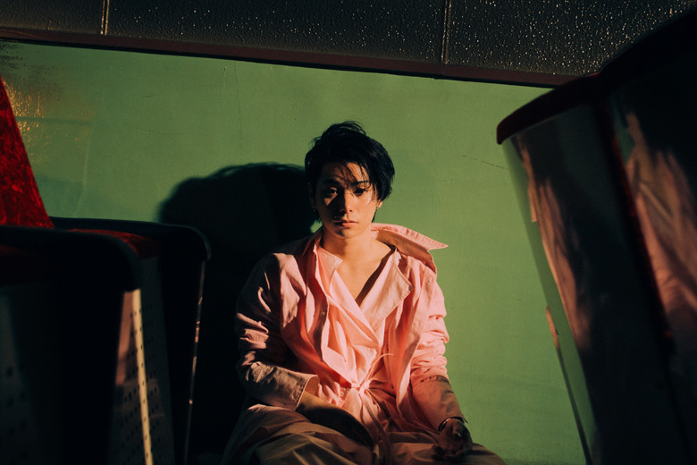 山田洋次　コロ碗　大　新品未使用品　スリップウェア　yoji yamada 虹の刻 第14章】村上虹郎×山田智和×小籔千豊。｜虹の刻｜madameFIGARO