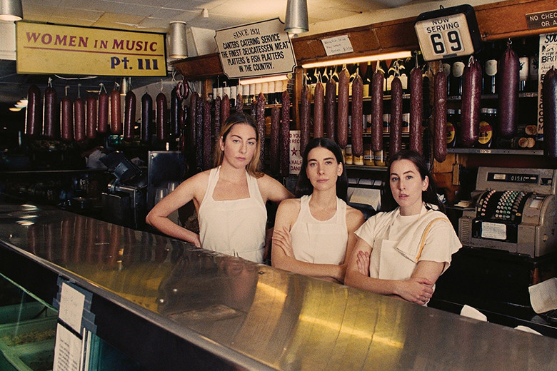 ハイムの三姉妹が、待望のニューアルバムについて語る。｜Music Sketch