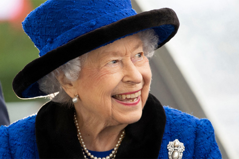 エリザベス女王、94年前の貴重な写真を公開！｜Culture｜madameFIGARO