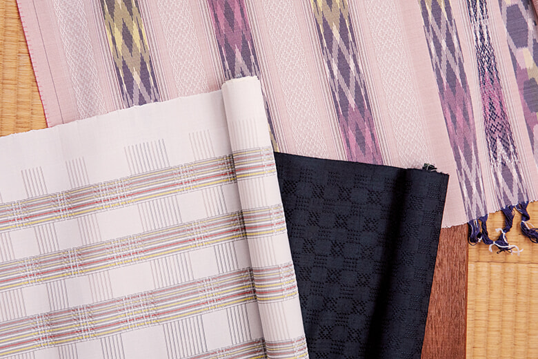多くの技法から、自由に紡ぐ首里織。｜Lifestyle｜madameFIGARO.jp