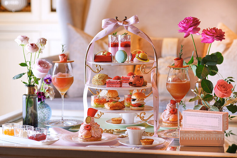 LADUREE　フランスらしい洒落たラデュレのレシピ集10冊セット LADUREE フランスらしい洒落たラデュレのレシピ集10冊セット