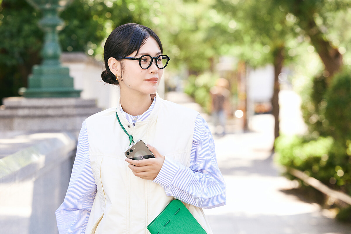 スマートフォン本体 POCHI 41E7M89VyUL.jpg