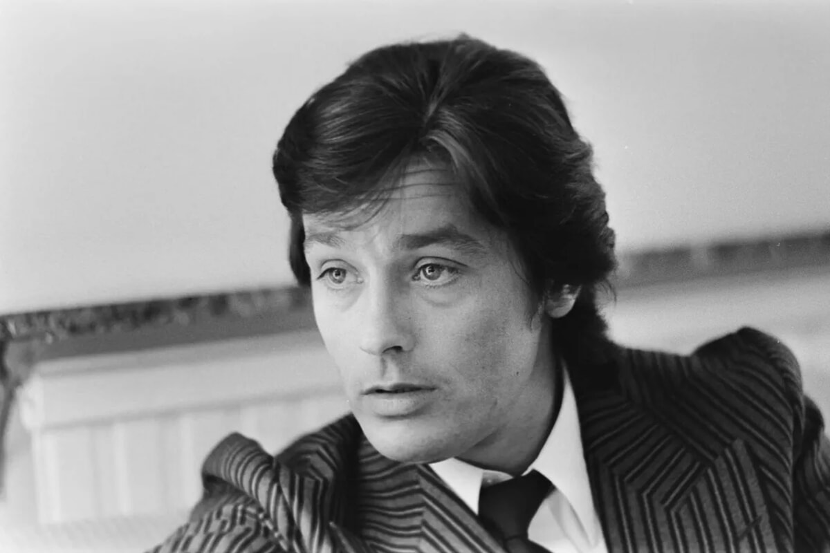 00-241115-thumb-alain-delon-