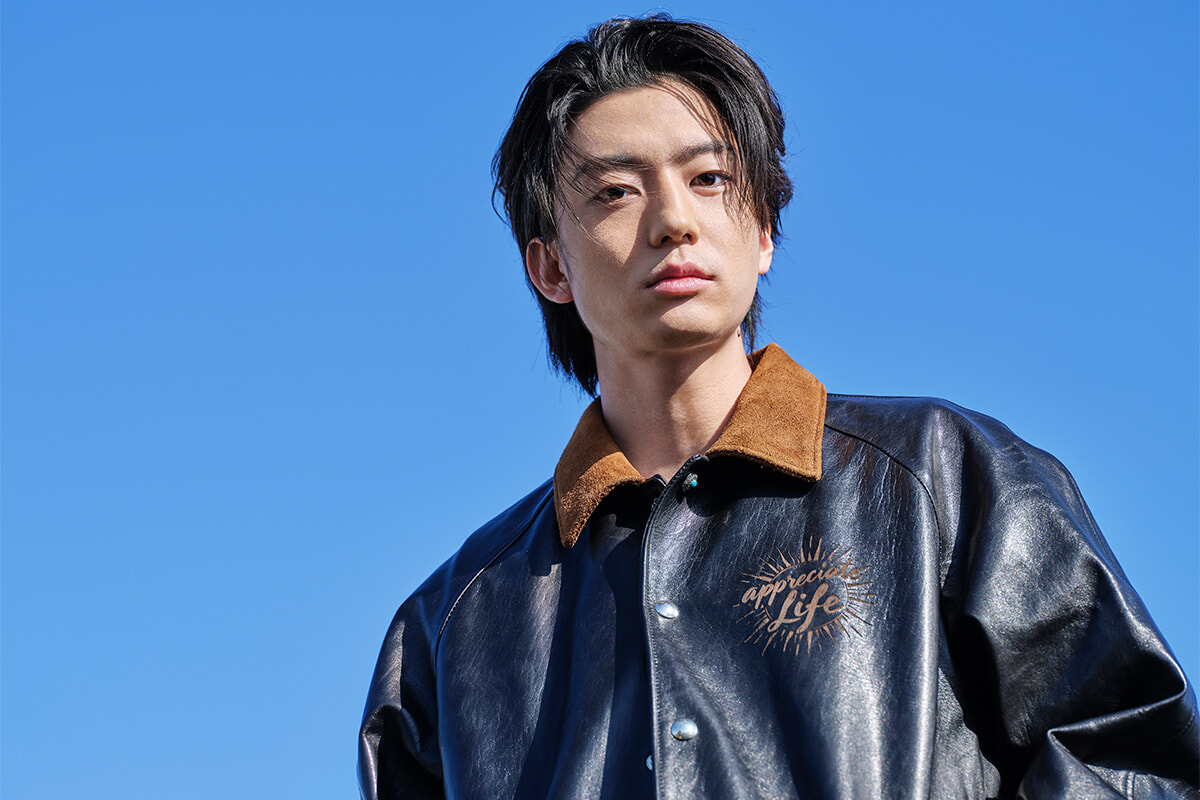 伊藤健太郎の、「唯一無二の革ジャン」が完成。｜Fashion