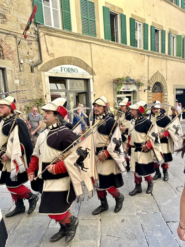 51_arezzo2.jpg