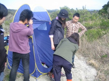 3月14日 日 真っ青な空の下 キャンプをしましょ Editor S Blog Blog Madame Figaro Jp フィガロジャポン