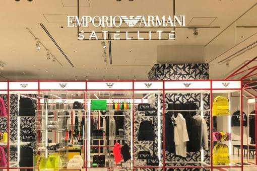 エンポリオ アルマーニ 世界初のコンセプトストアに潜入 Editor S Blog Blog Madame Figaro Jp フィガロジャポン