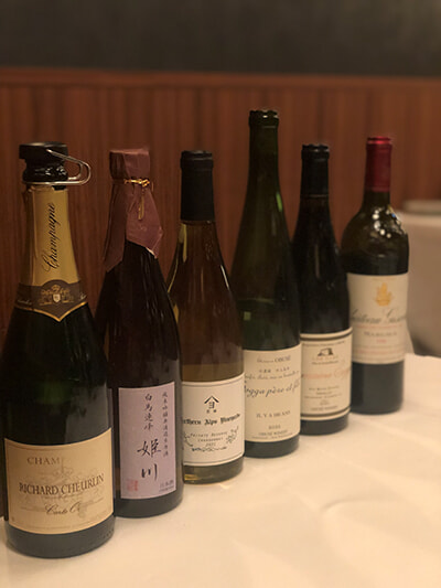 230426-wine.jpg