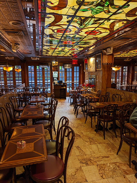 03-FUKU-NY11-230517.jpg