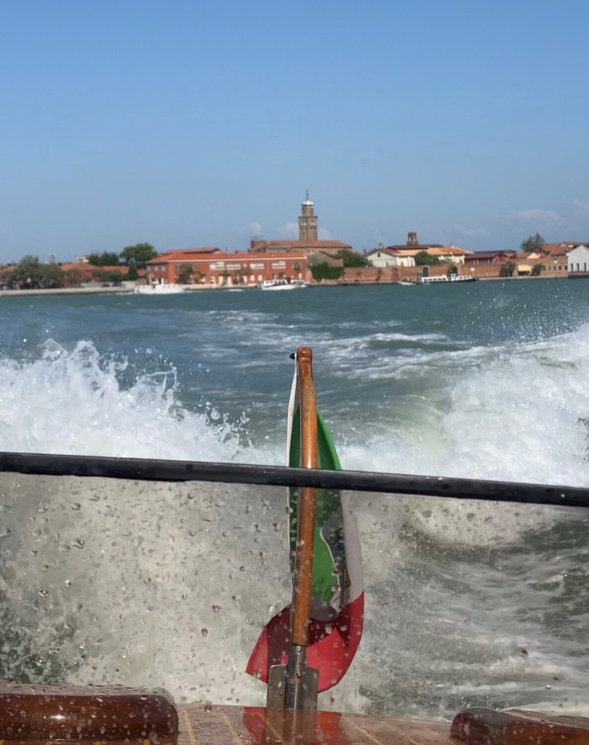 watertaxi4.jpg