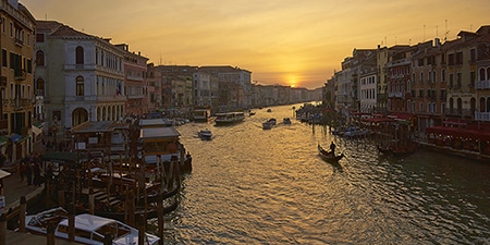 c12_RS1737_Aman Canal Grande Venice - Canal Sunset.jpg