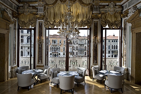 c6-RS1930_Aman Canal Grande Venice - Piano Nobile Dining Room.jpg
