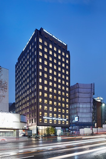 c01-sekine-150212.jpg