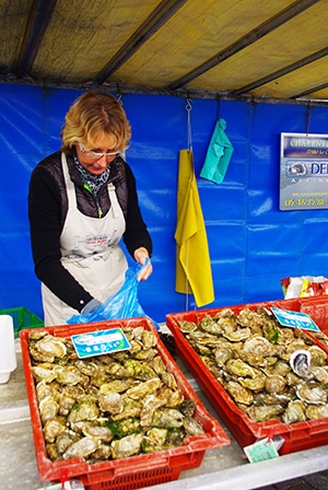 c06-parismarche10_harada151020.jpg