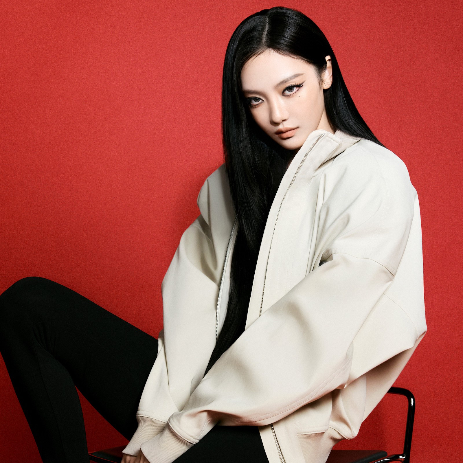 aespaのNINGNINGがグッチのグローバル・ブランドアンバサダーに！