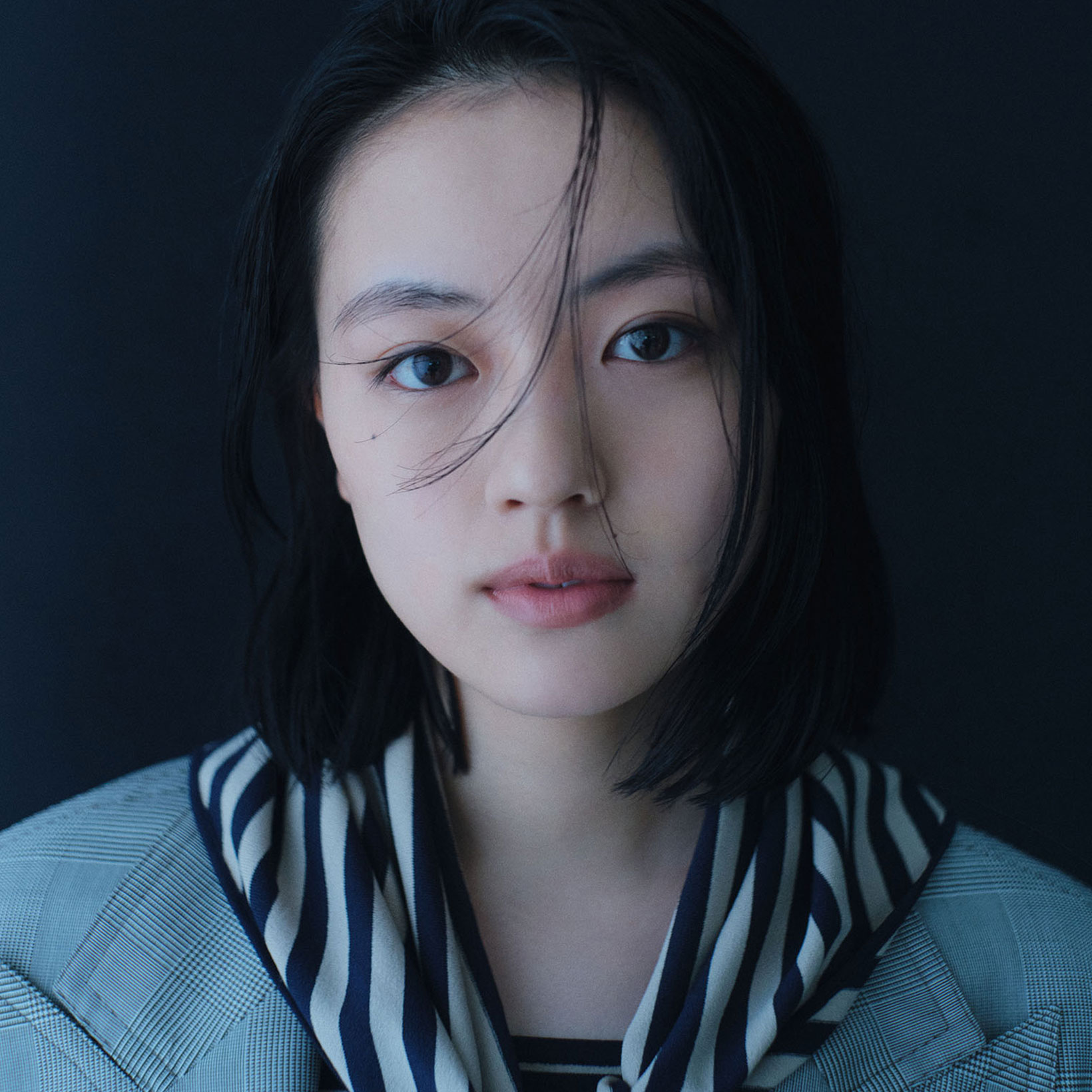 私が私である理由 with マックスマーラ vol.5 俳優、上坂樹里「まだ途中にいる、その感覚を大切にしたい」。