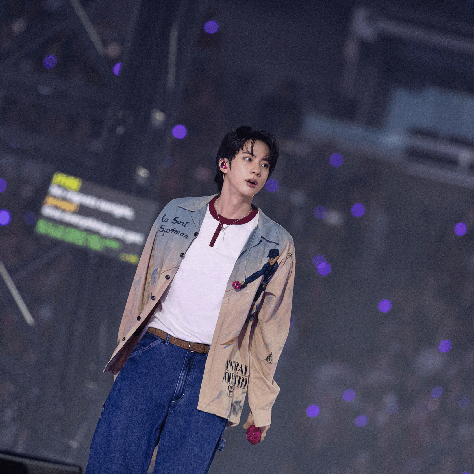 プレッピーのお手本！ BTS全員がワールドツアーでポロ ラルフ ローレンを纏い登場。
