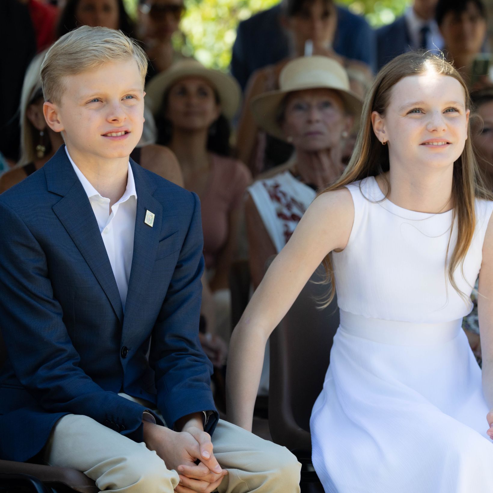 モナコ公国のジャック公子11歳、伝統に従い「レ・ボー・ド・プロヴァンス市の鍵」を授与される。