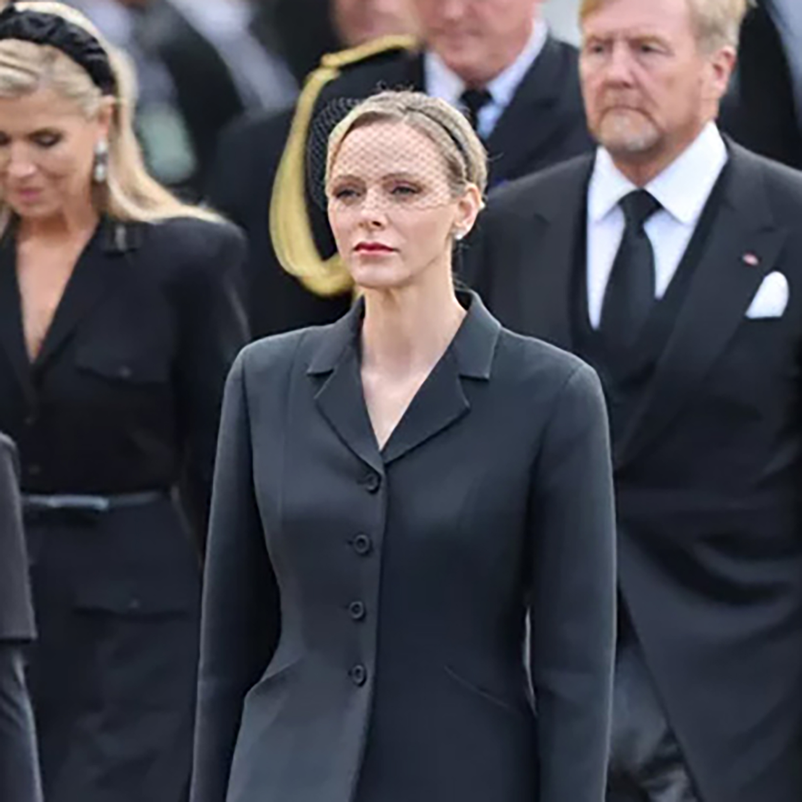 シャルレーヌ公妃、ノルウェー国王の葬儀でも別格の存在感を示す。