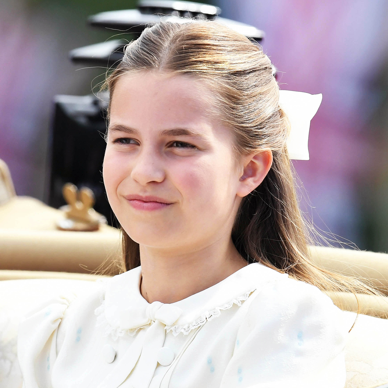 11歳のシャーロット王女、GAPのデニムで王室写真に登場。