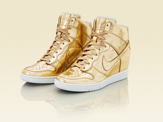 01nike_DUNKSKY_HI131203.jpg