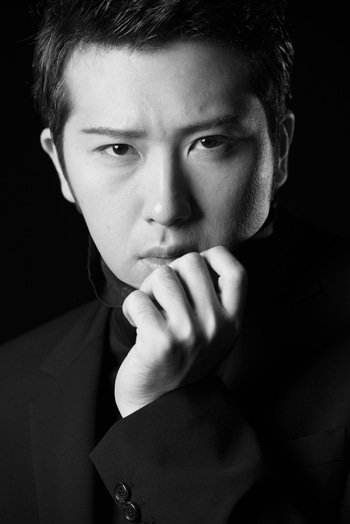 舞台写真集 尾上松緑　学習研究社　定価28000円 fg2106-kabua-02-01a-1619757807