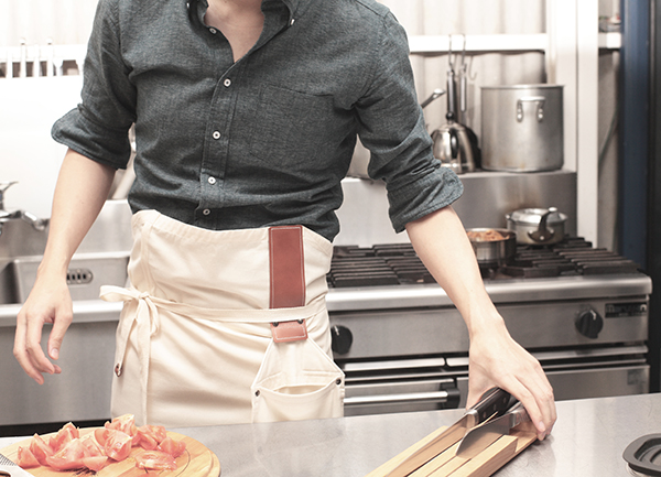 160514_apron_01.jpg