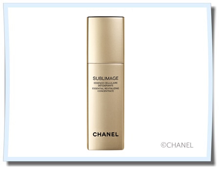 newscosme_101029chanel01.jpg