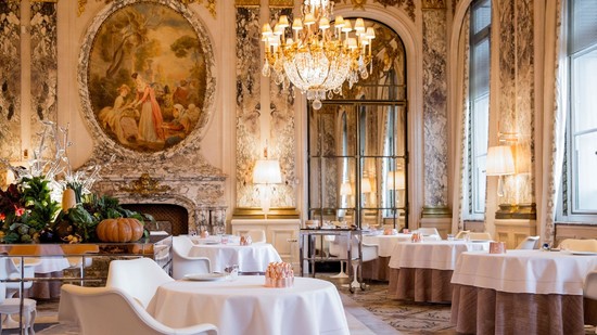 THE-SETTING-paris-le-meurice-restaurant-le-meurice-alain-ducasse-landscape-1600x900.jpg