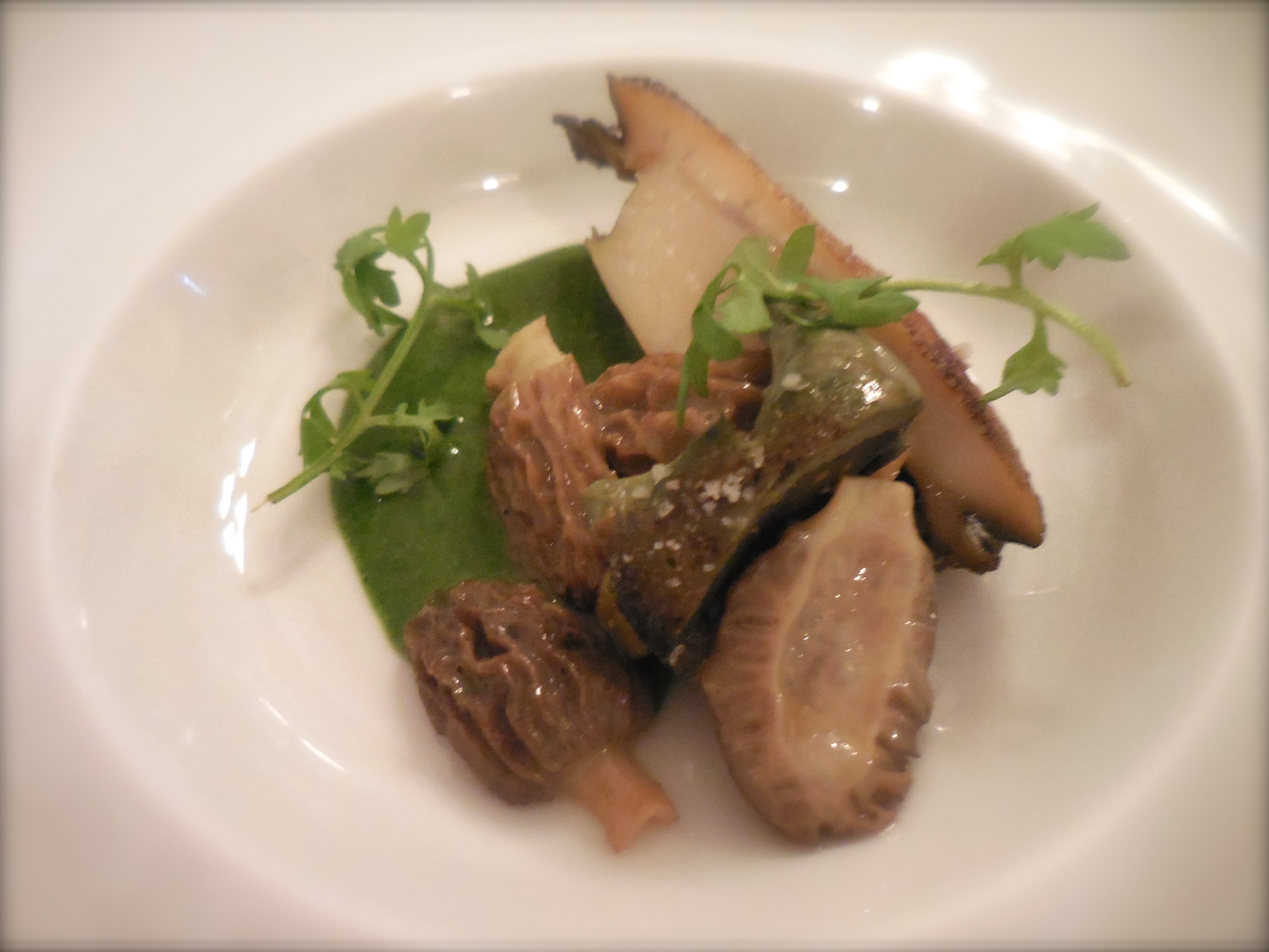 いつも感動 Restaurant Es レストラン エス Comme D Habitude パリ 東京行ったり来たりblog Paris Madame Figaro Jp フィガロジャポン