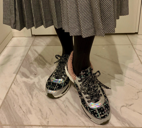 【 CHANEL 】 ツイード スニーカ ♪ オシャレは足元から♡ 可愛らしく足元から春先取り♪】シャネル スニーカー ツイード