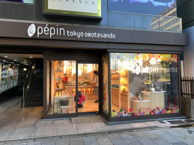 お仕事モードのカフェ巡り 8 パリ街歩き おいしい寄り道 Blog Madame Figaro Jp フィガロジャポン