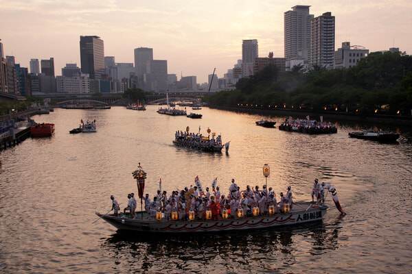 120725_Osaka_Tenjinmatsuri_Japan08bs.jpg
