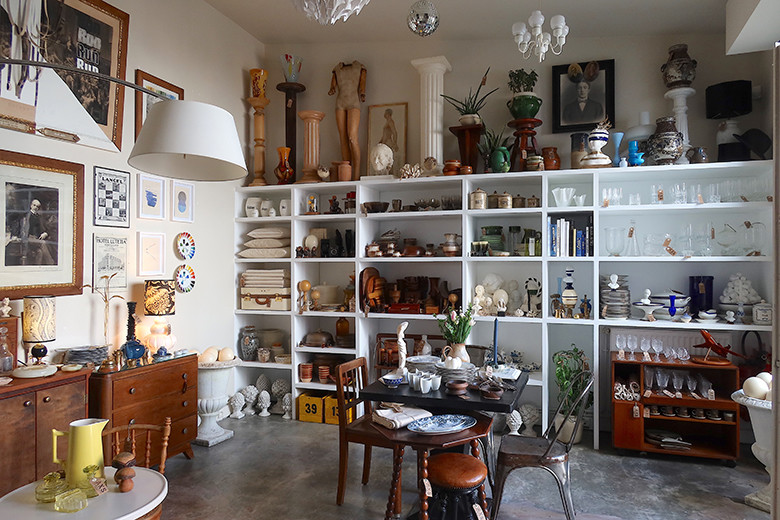 ニューリサイクル」を提案する11区のAXSで古物探しに興奮