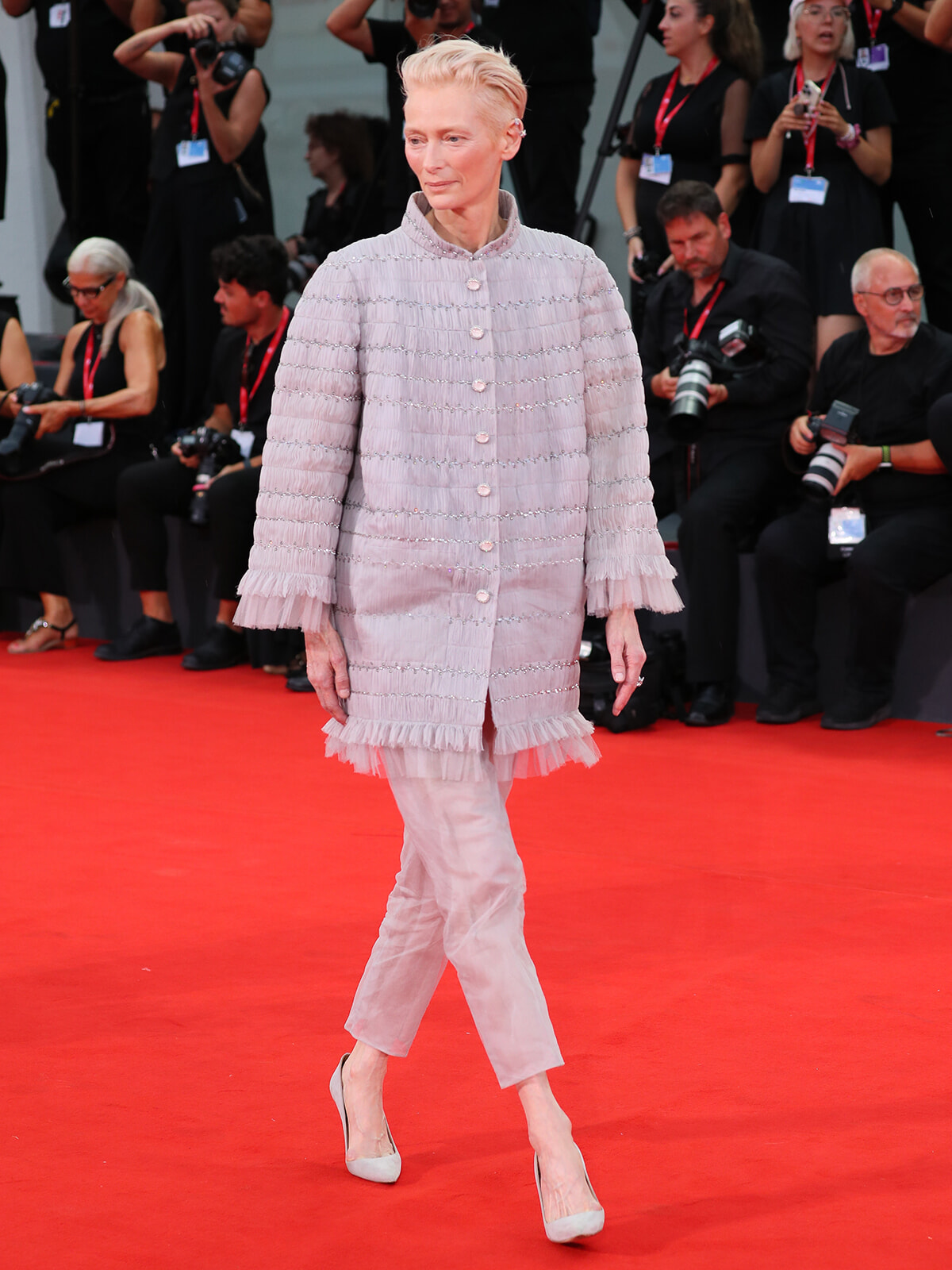 1200_chanel_tilda-swinton-wore-chanel-at-the-22the-room-next-door22-red-carpet-the-81st-venice-international-film-festival-020924_1-HD.jpg