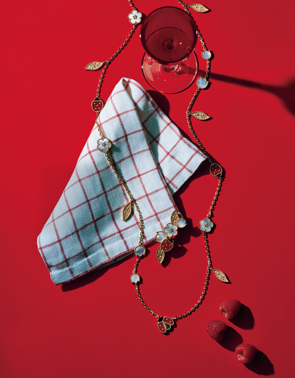 230207-van-cleef-and-arpels.jpg