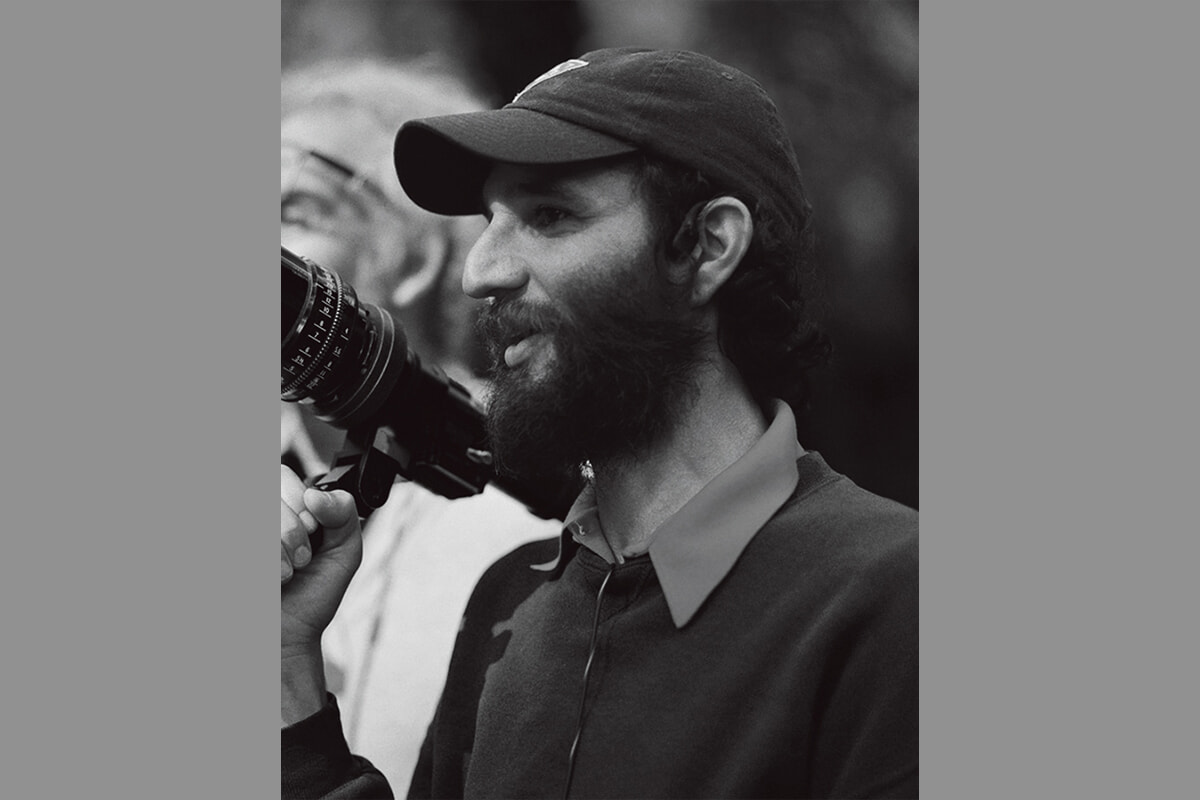 「『自己神話』に囚われた男の寓話」ジョシュ・サフディ監督がティモシー・シャラメと描く、映画『マーティ・シュプリーム 世界をつかめ』。