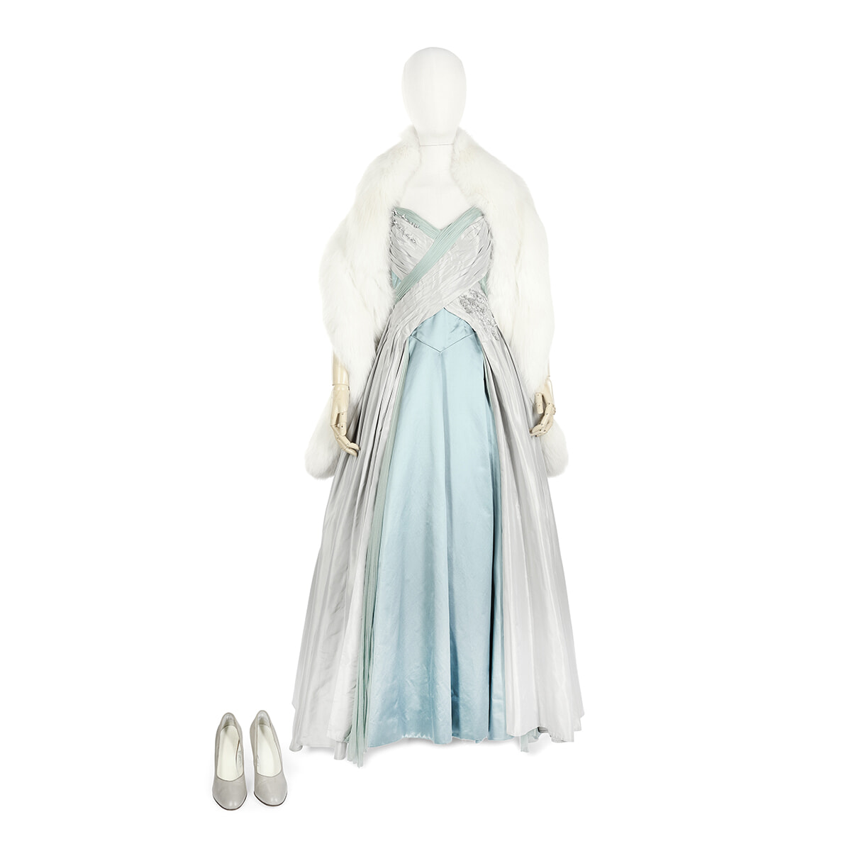 240124_Claire Foy (as The Queen)_ Powder blue ballgown worn in the promotional poster with fur stole Season 1 Episode 5  £5,000-7,000.jpg
