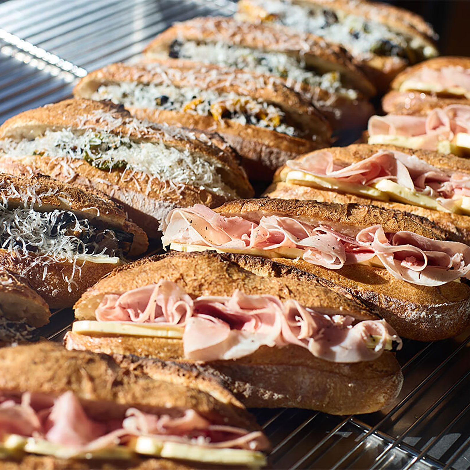 【大人のための韓国旅グルメ】ソウルで立ち寄りたい、おいしいパンのあるカフェ7選。