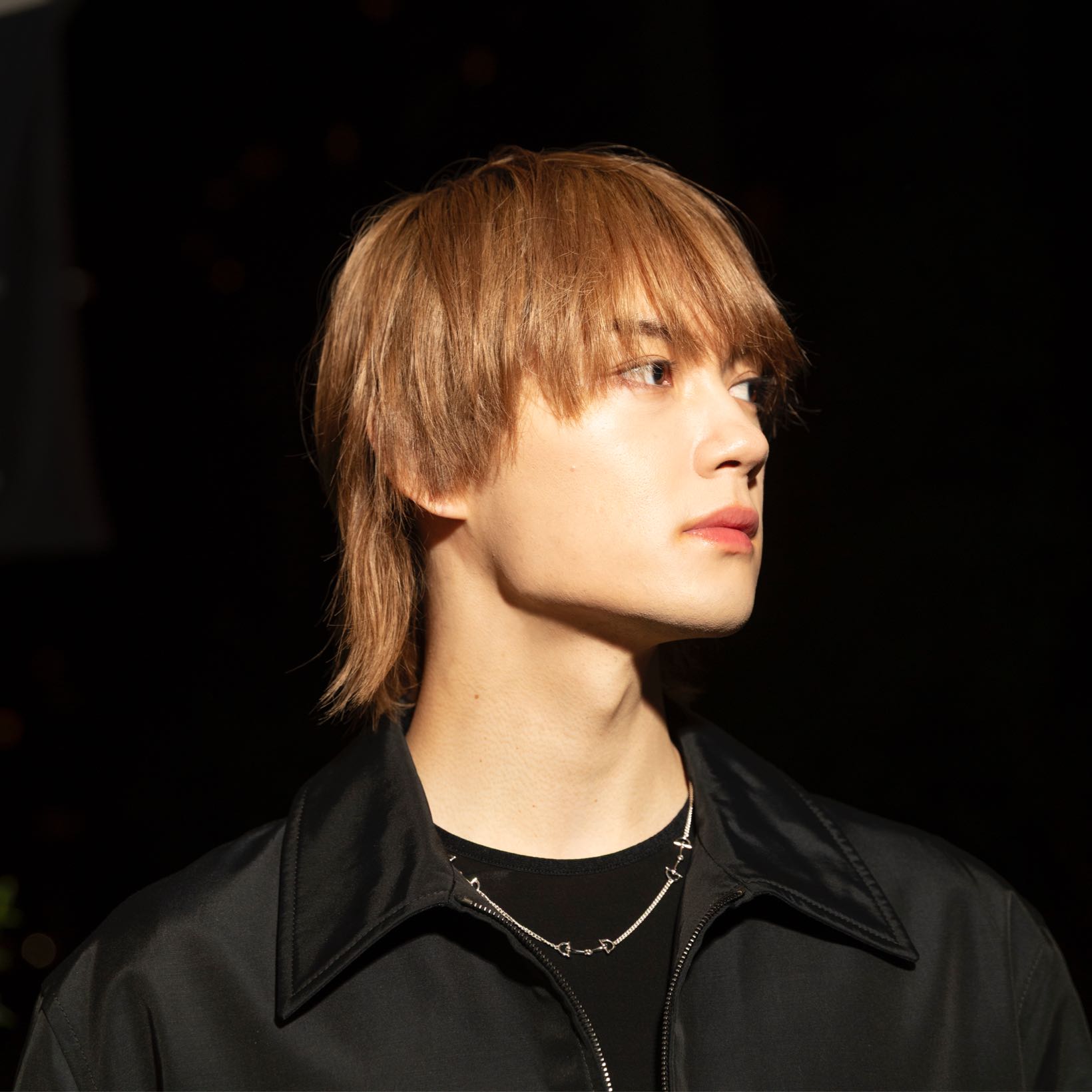 俳優、M!LKの佐野勇斗が、ニューヨークへ。グッチのショーに初参加。