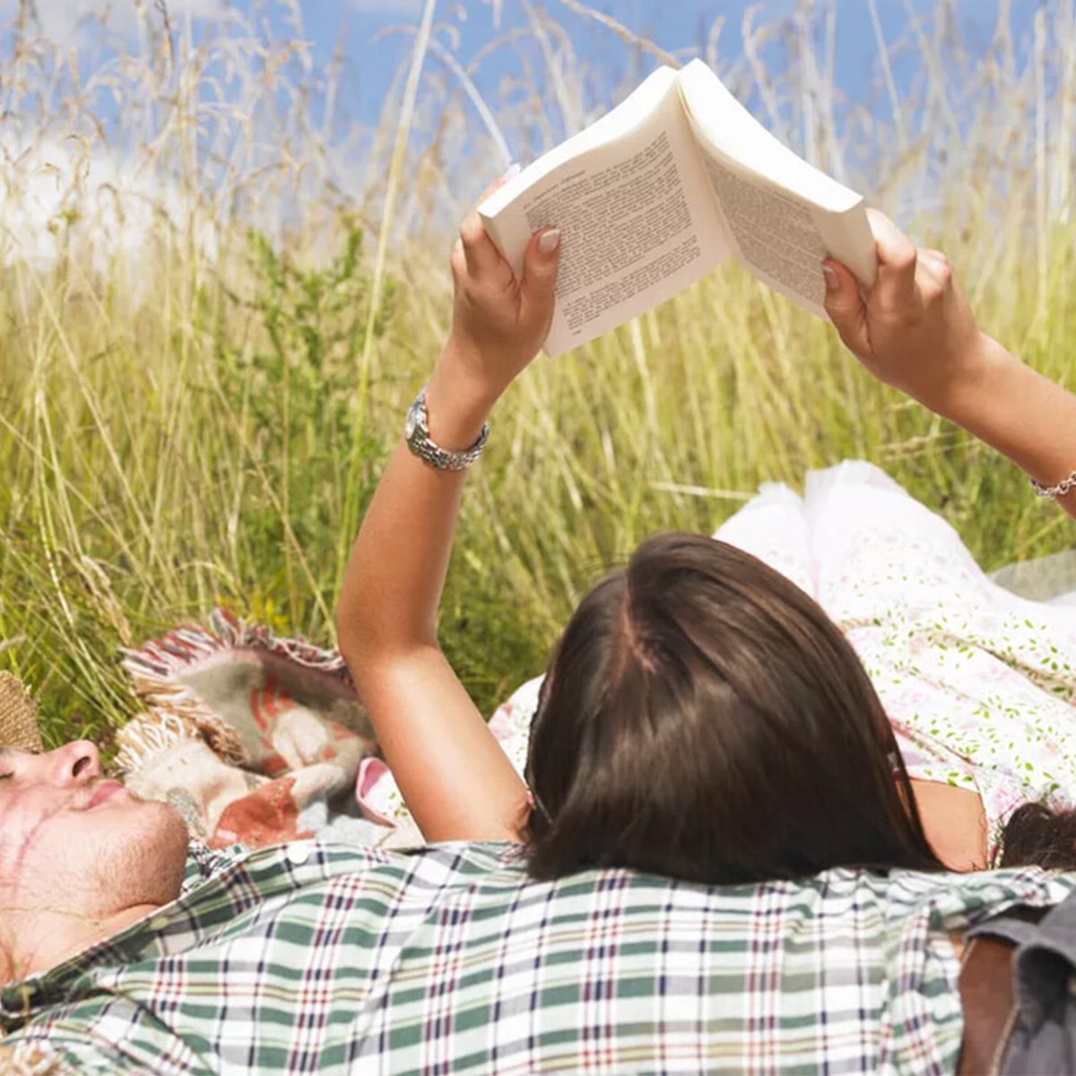 たった6分でストレスレベルが低下。働く現代人に「読書」がもたらす変化とは？