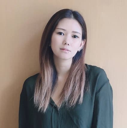 金原ひとみ