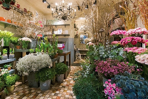 パリでいちばん花が似合う街 モンマルトルの花屋さん Jacques Semer パリ フィガロジャポン