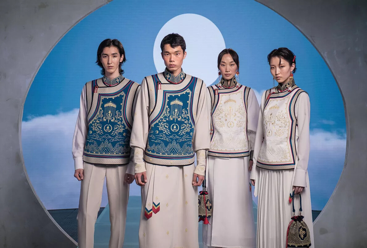 00-240718-uniforms-of-mongolian-team.jpg